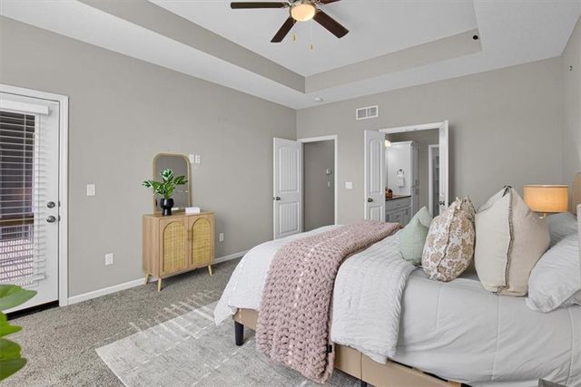 20196 207th Street, Tonganoxie, KS 66086