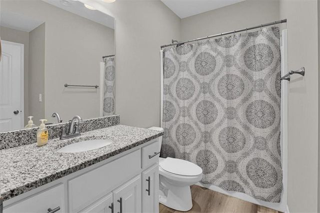 20196 207th Street, Tonganoxie, KS 66086
