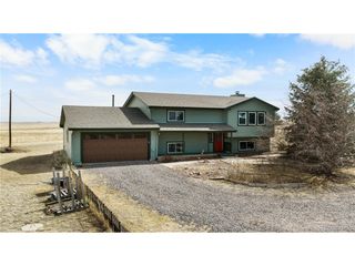 8285 Sunrise Dr, Elizabeth, CO 80107