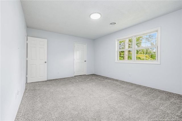 2434 Bragg Boulevard, Fayetteville, NC 28303