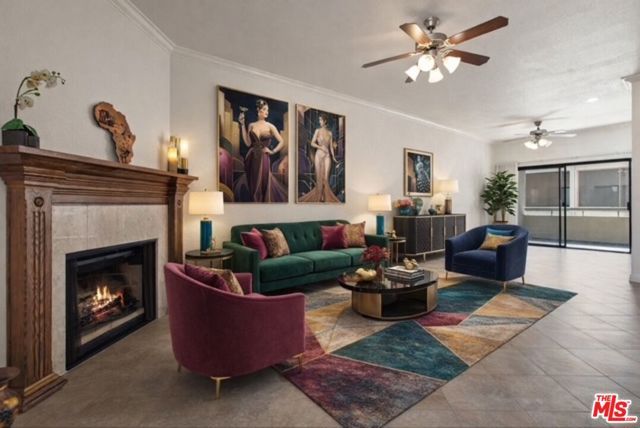 7230 Kelvin Avenue 6, Winnetka (los Angeles), CA 91306