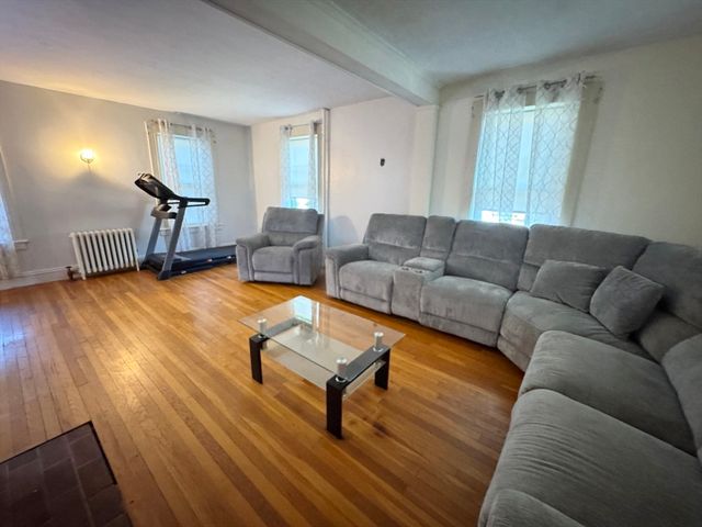 216 Main Street, Chelmsford, MA 01863