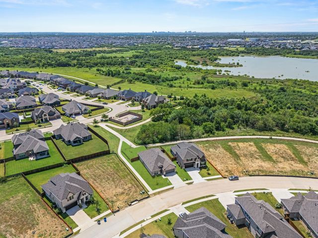 13733 Riola Drive, Little Elm, TX 75068
