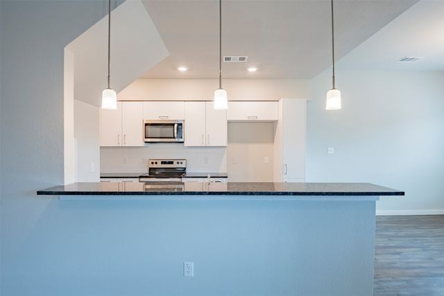640 Wheatfield Drive, Venus, TX 76084