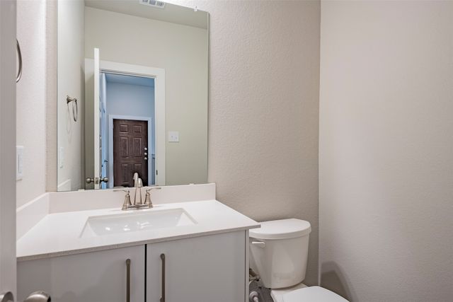 640 Wheatfield Drive, Venus, TX 76084