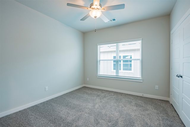 640 Wheatfield Drive, Venus, TX 76084