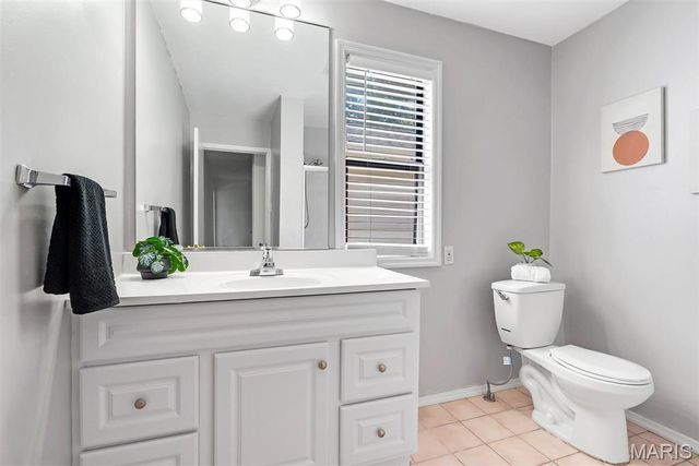 8763 Brentwood Place, Brentwood, MO 63144
