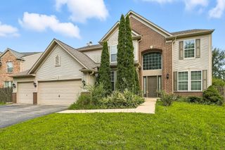 402 Marshall Ash Street, Bolingbrook, IL 60490
