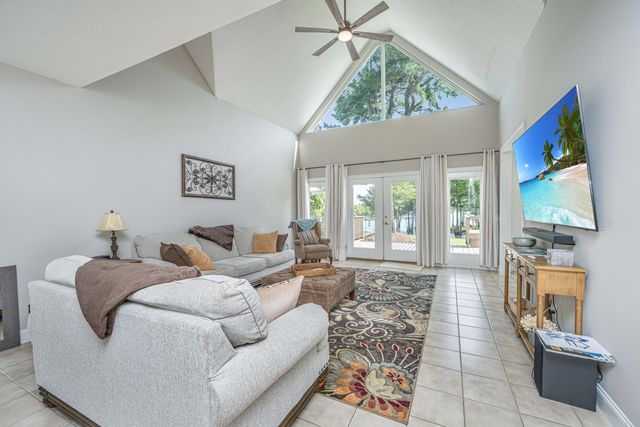 1232 Longpoint Road, Cross, SC 29436