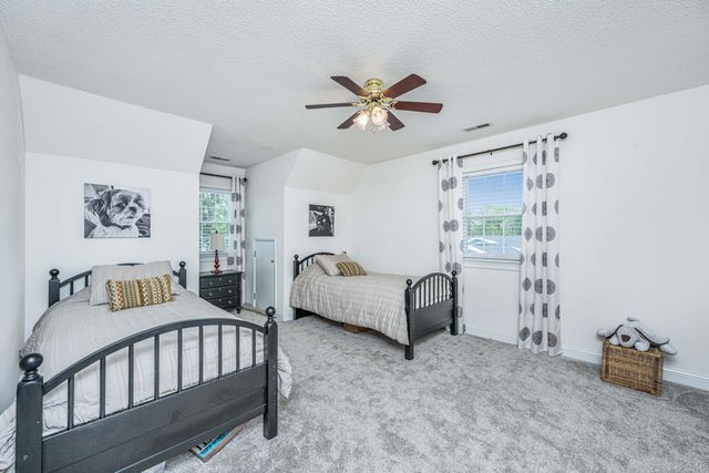 1232 Longpoint Road, Cross, SC 29436
