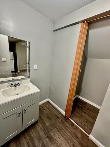 6326 NW 4th Ave 4, Miami, FL 33150