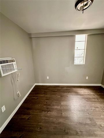 6326 NW 4th Ave 4, Miami, FL 33150