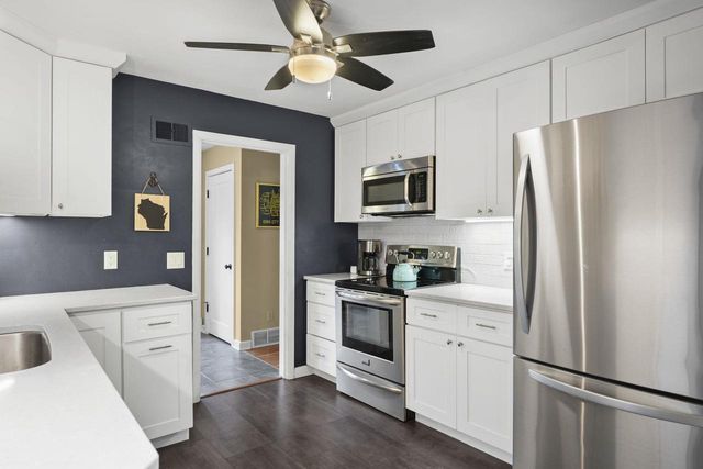 2825 Regent Street, Madison, WI 53705