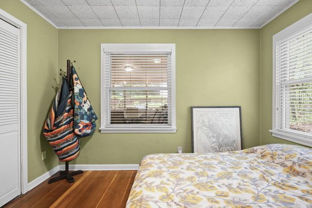 2825 Regent Street, Madison, WI 53705