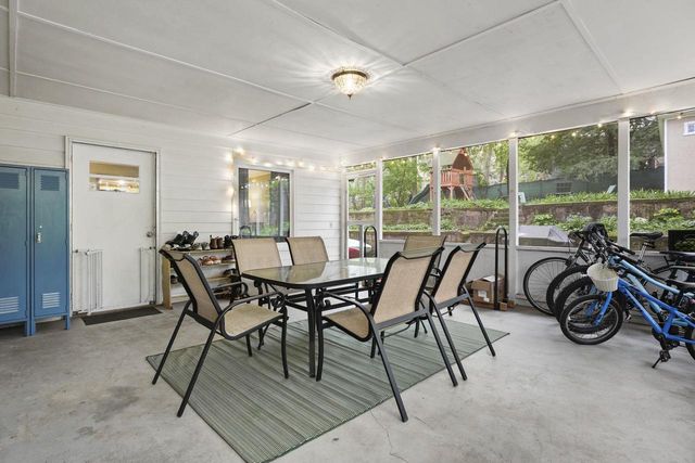 2825 Regent Street, Madison, WI 53705