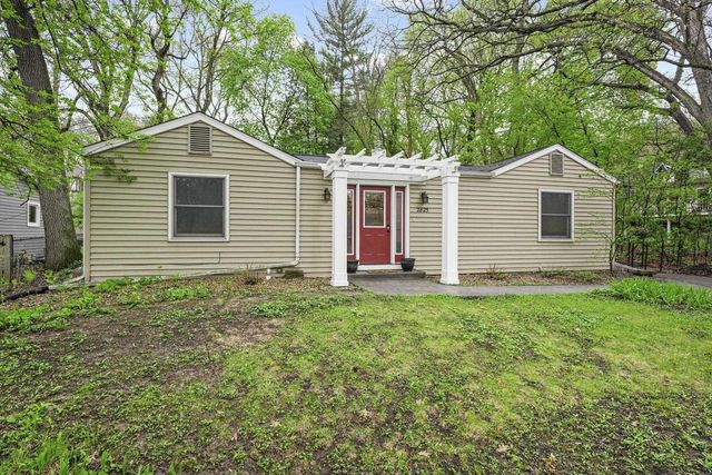 2825 Regent Street, Madison, WI 53705