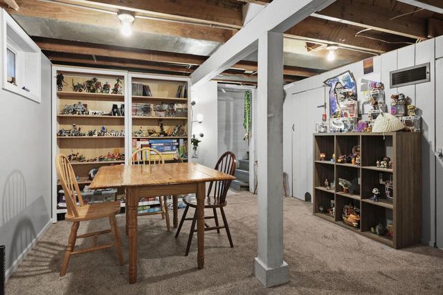 2825 Regent Street, Madison, WI 53705