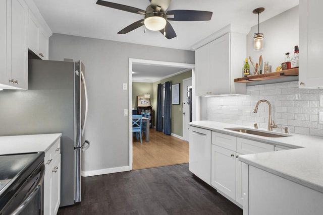 2825 Regent Street, Madison, WI 53705
