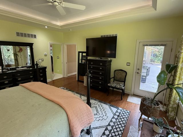 769 N Calumet Avenue, Valparaiso, IN 46383