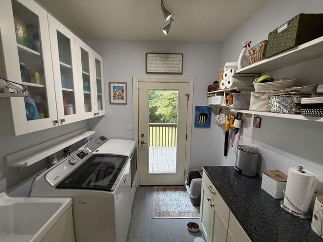 769 N Calumet Avenue, Valparaiso, IN 46383