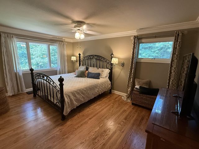 769 N Calumet Avenue, Valparaiso, IN 46383