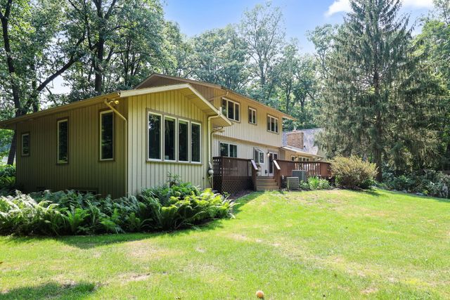 769 N Calumet Avenue, Valparaiso, IN 46383