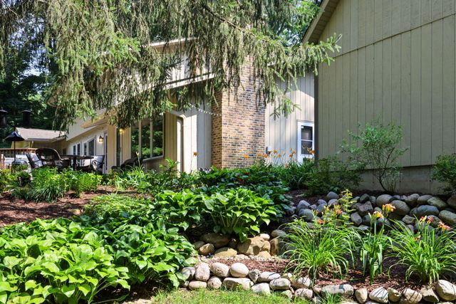 769 N Calumet Avenue, Valparaiso, IN 46383