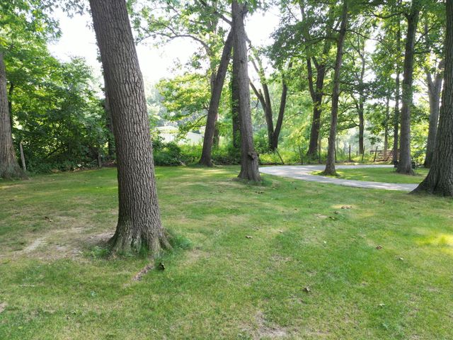 769 N Calumet Avenue, Valparaiso, IN 46383
