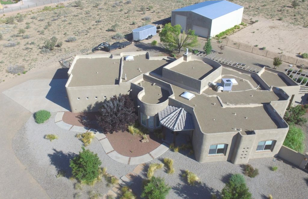 761 MARBLE SKY Avenue NE, Rio Rancho, NM 87144