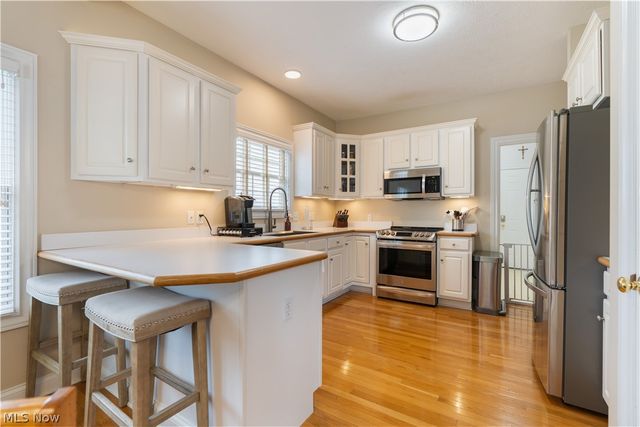 30 Pine Villa Trail 5, Aurora, OH 44202