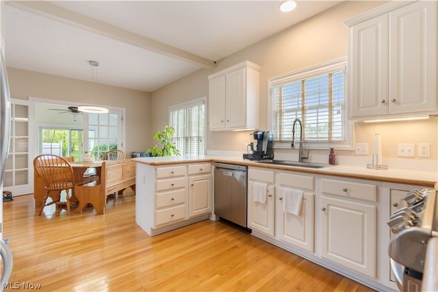 30 Pine Villa Trail 5, Aurora, OH 44202