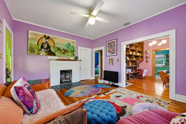 1024 23RD AVENUE N, St Petersburg, FL 33704