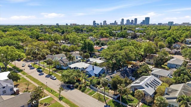 1024 23RD AVENUE N, St Petersburg, FL 33704