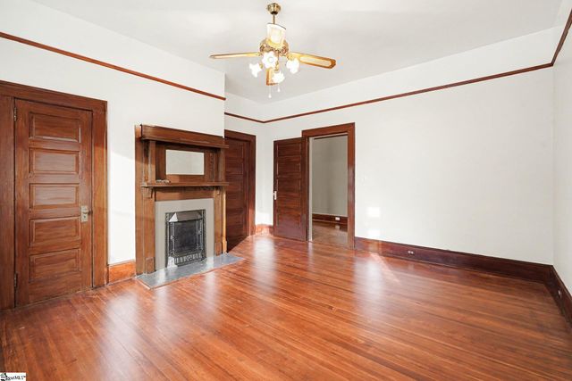 10 Elrod Street, Greenville, SC 29609