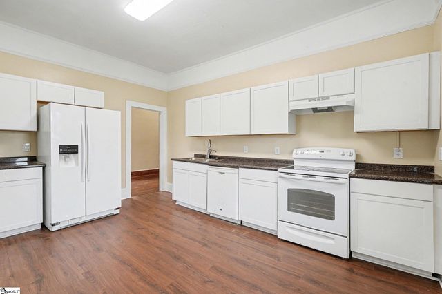 10 Elrod Street, Greenville, SC 29609