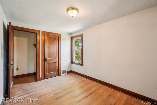 2931 Auburn Road, Auburn Hills, MI 48326