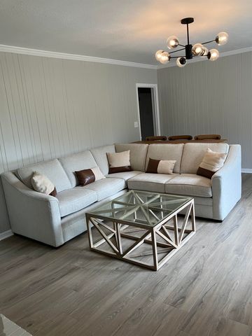 2275 Aleaf Ter, Spartanburg, SC 29302