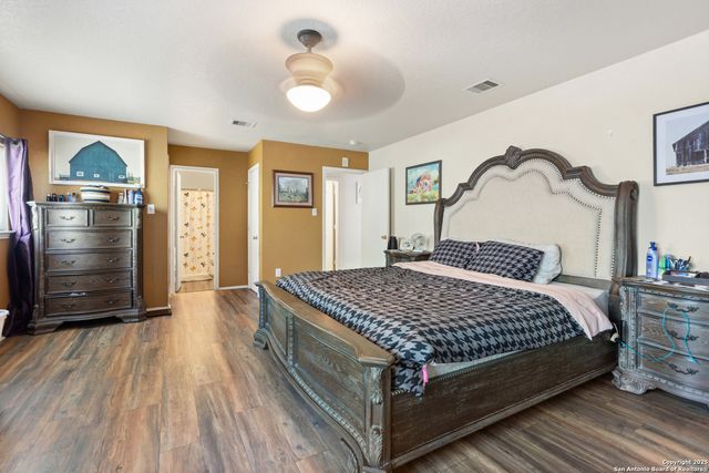 10711 Manor Creek, San Antonio, TX 78245