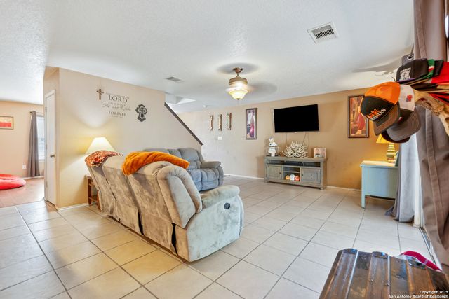 10711 Manor Creek, San Antonio, TX 78245