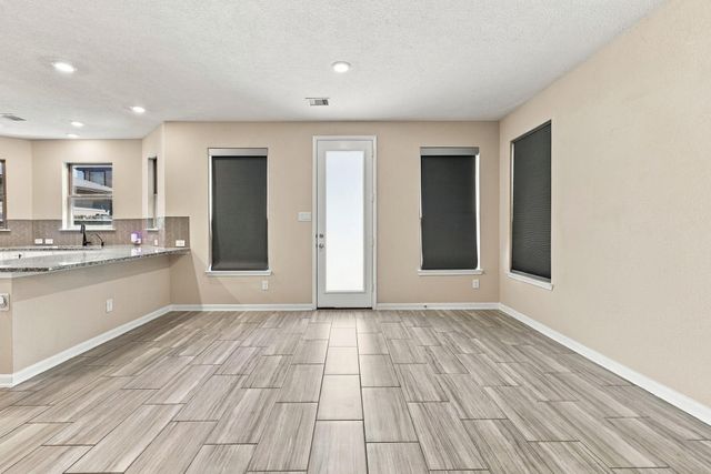 13050 Chestnut Stream Trail, Houston, TX 77070