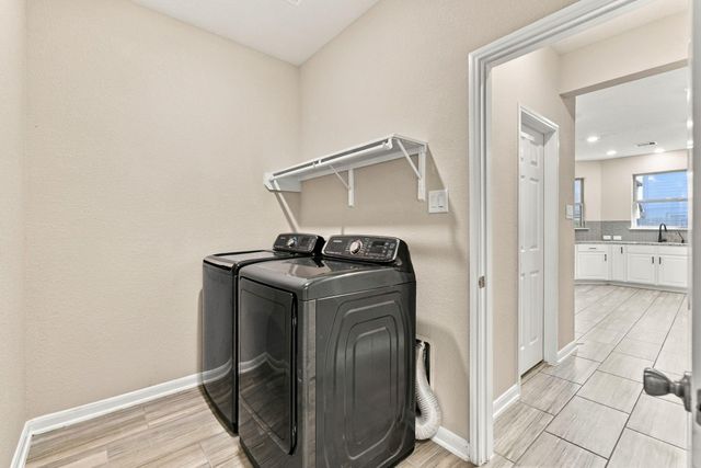 13050 Chestnut Stream Trail, Houston, TX 77070