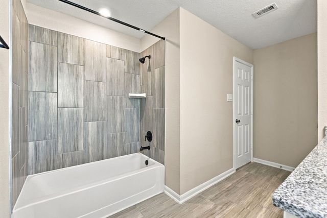 13050 Chestnut Stream Trail, Houston, TX 77070