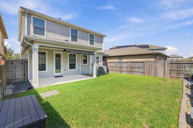 13050 Chestnut Stream Trail, Houston, TX 77070
