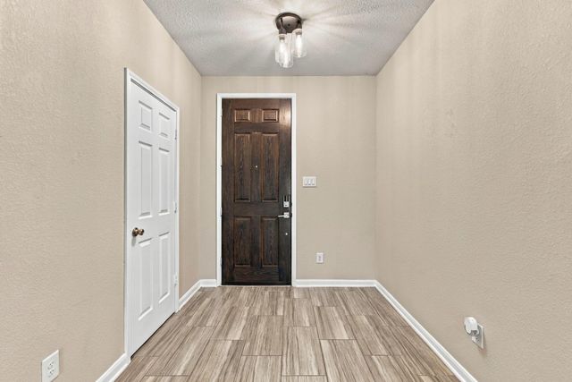 13050 Chestnut Stream Trail, Houston, TX 77070