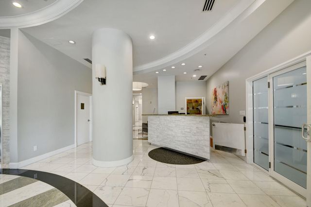 600 S Dixie Highway 534, West Palm Beach, FL 33401