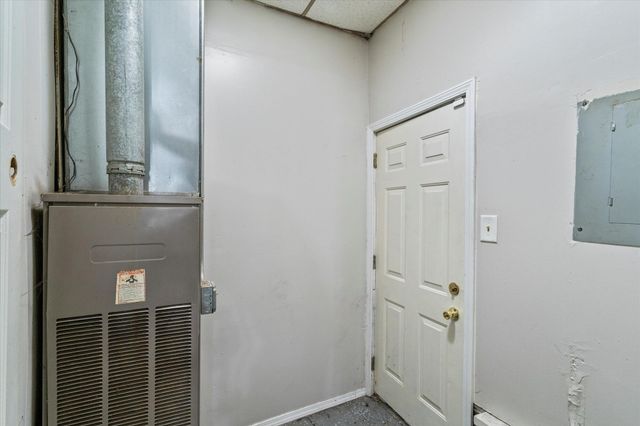 2568 W 19th Place, Gary, IN 46404