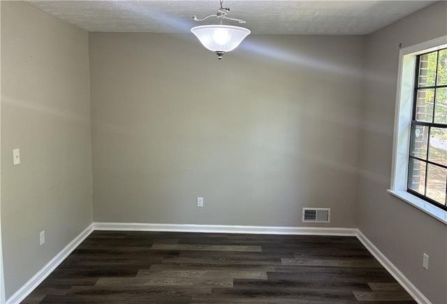 3745 Londonderry Court, Lithonia, GA 30038