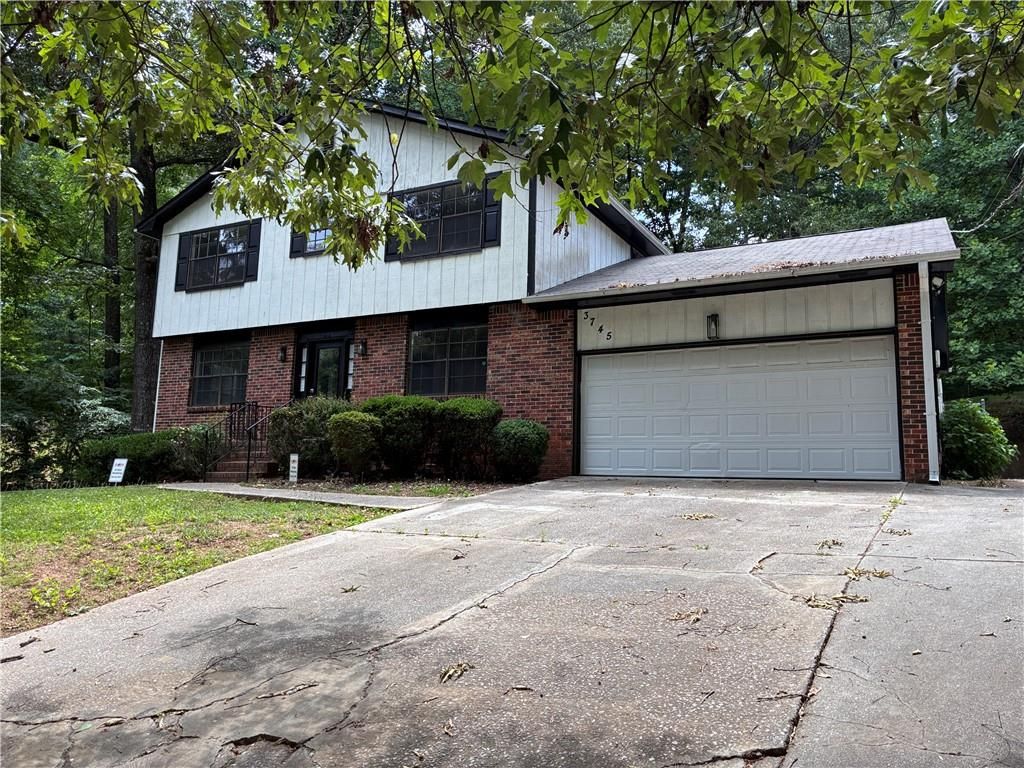 3745 Londonderry Court, Lithonia, GA 30038