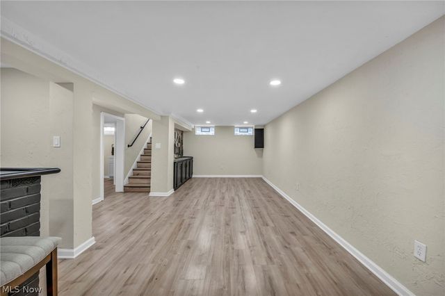 13510 Rockside Road, Garfield Heights, OH 44125