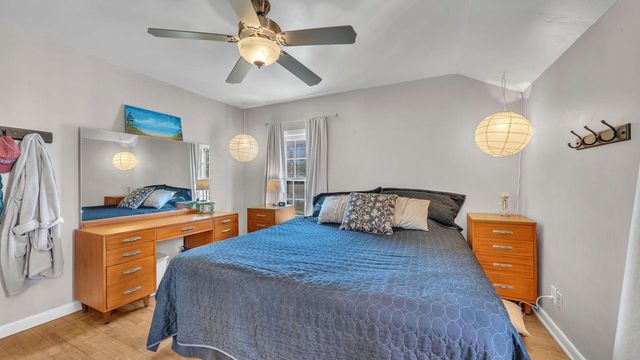 230 Giddings AVENUE, Sheboygan Falls, WI 53085